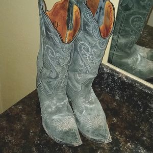 Johnny Ringo snip toe cowgirl boots